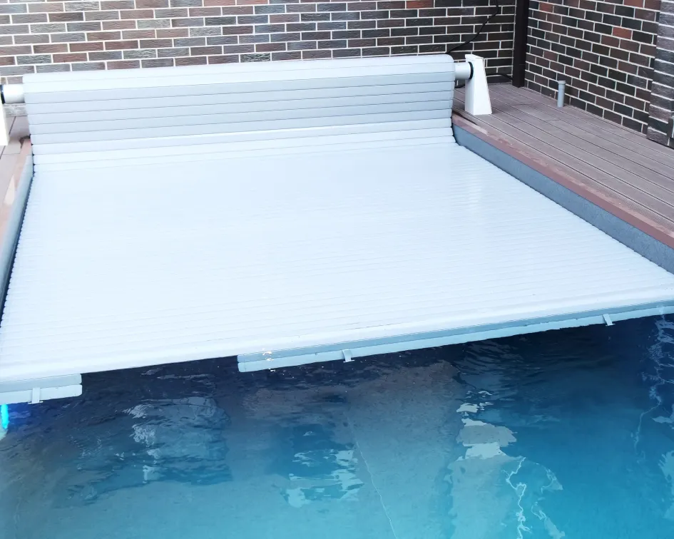 volets roulants pour piscine à Jarnac en Charente 16